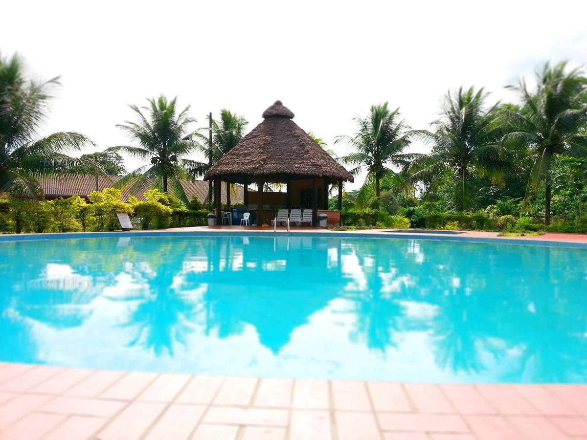 Lodge Cesar's Tropical *